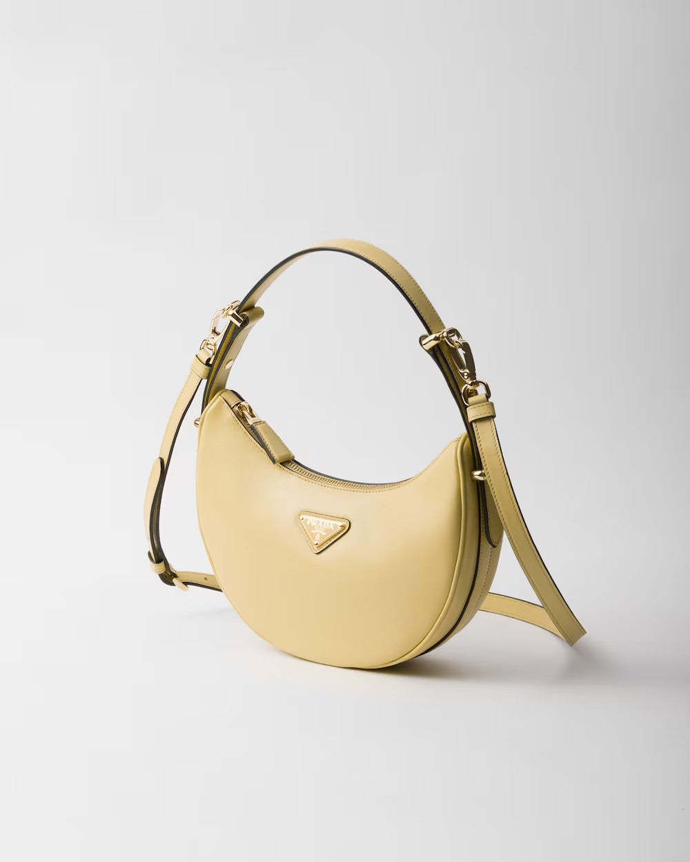 PRADA    プラダ アーケ レザー ショルダーバッグ    PMRef:1BC194_ASK_F03Y6_V_OOO-最安値に挑戦中!!!