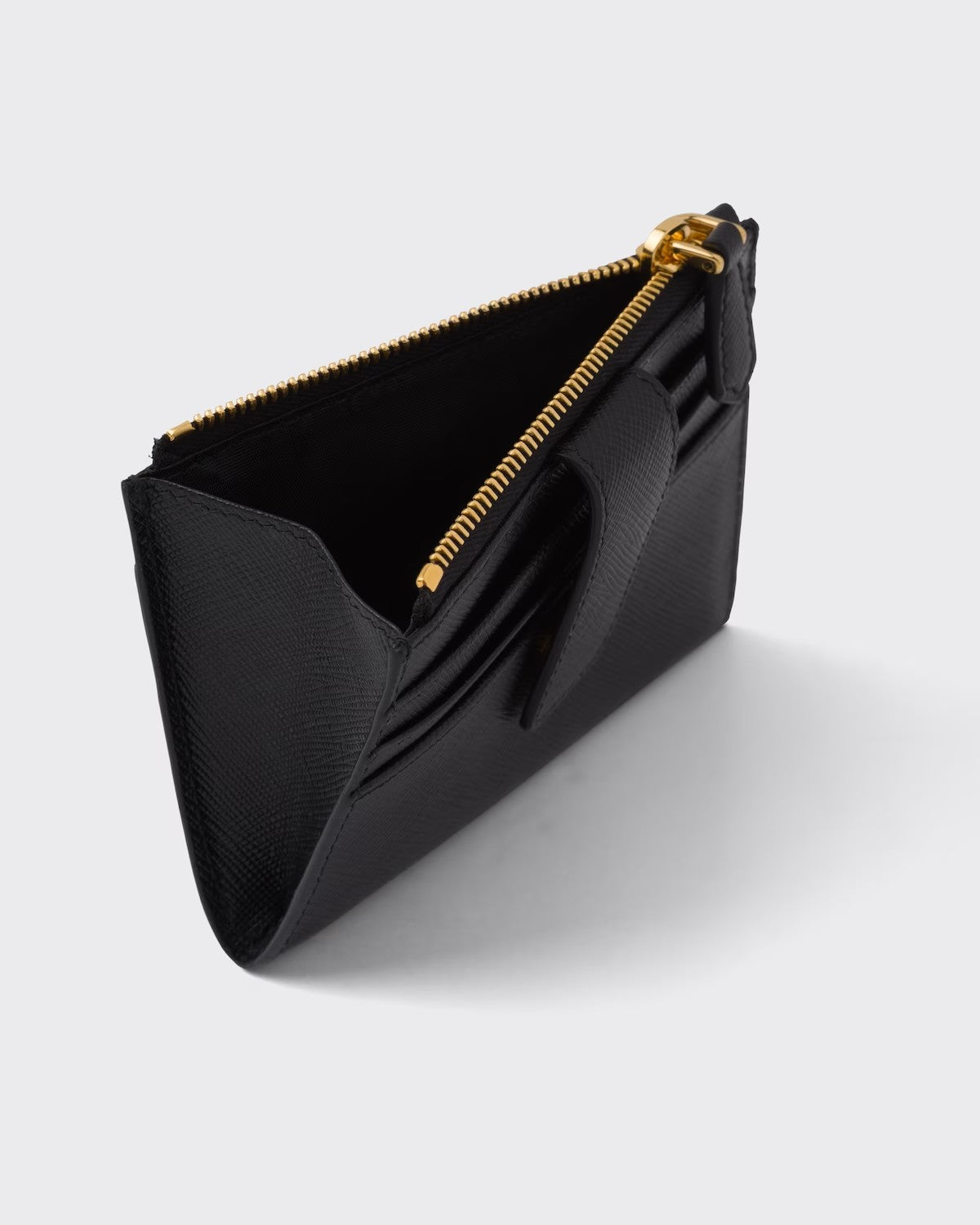 PRADA      サフィアーノトライアングル カードホルダー    PMRef:1MC026_QHH_F0002-最安値に挑戦中!!!