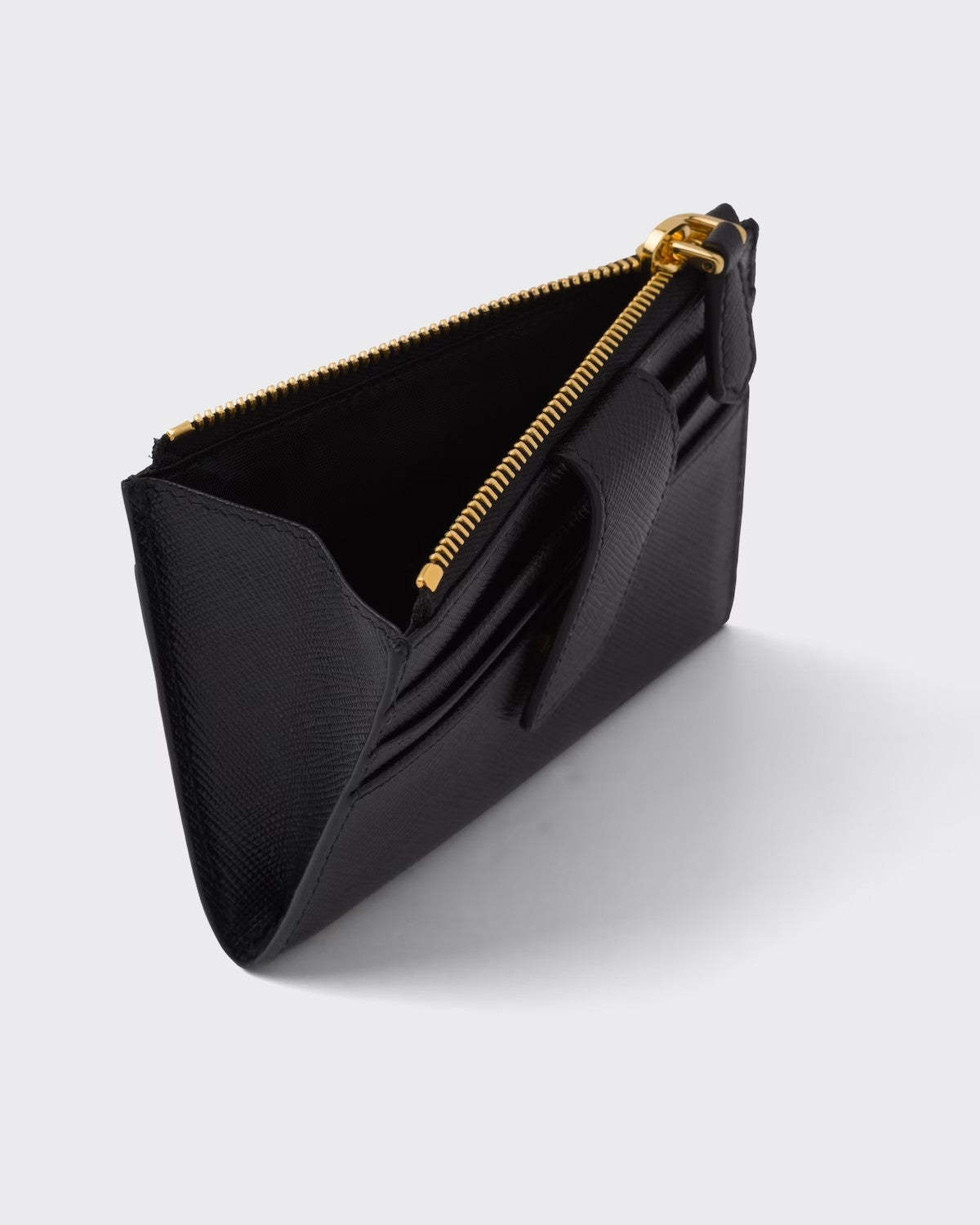 PRADA      サフィアーノトライアングル カードホルダー    PMRef:1MC026_QHH_F0002-最安値に挑戦中!!!