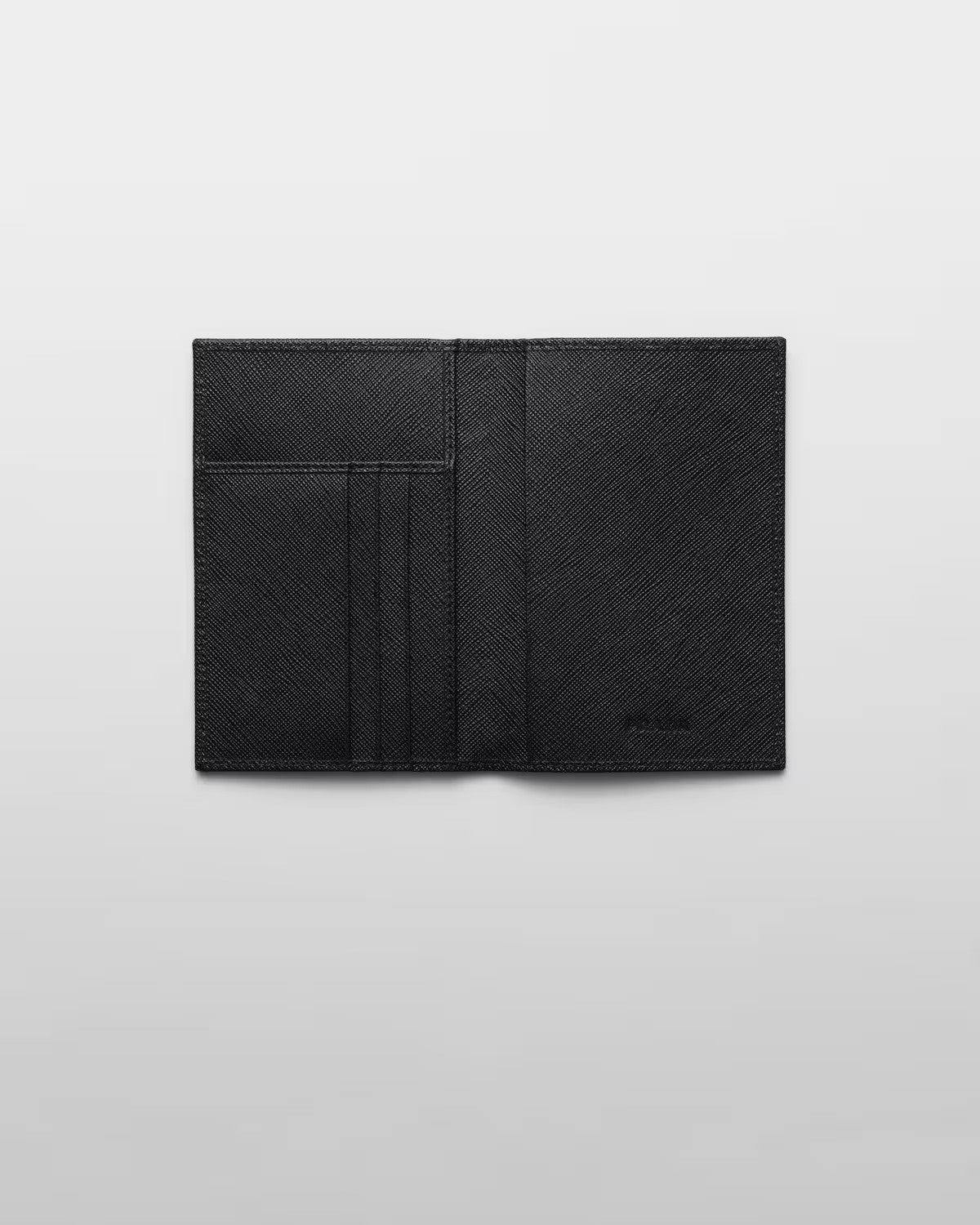 PRADA      Re-Nylon パスポートホルダー    PMRef:2MV017_2DMH_F0002-最安値に挑戦中!!!