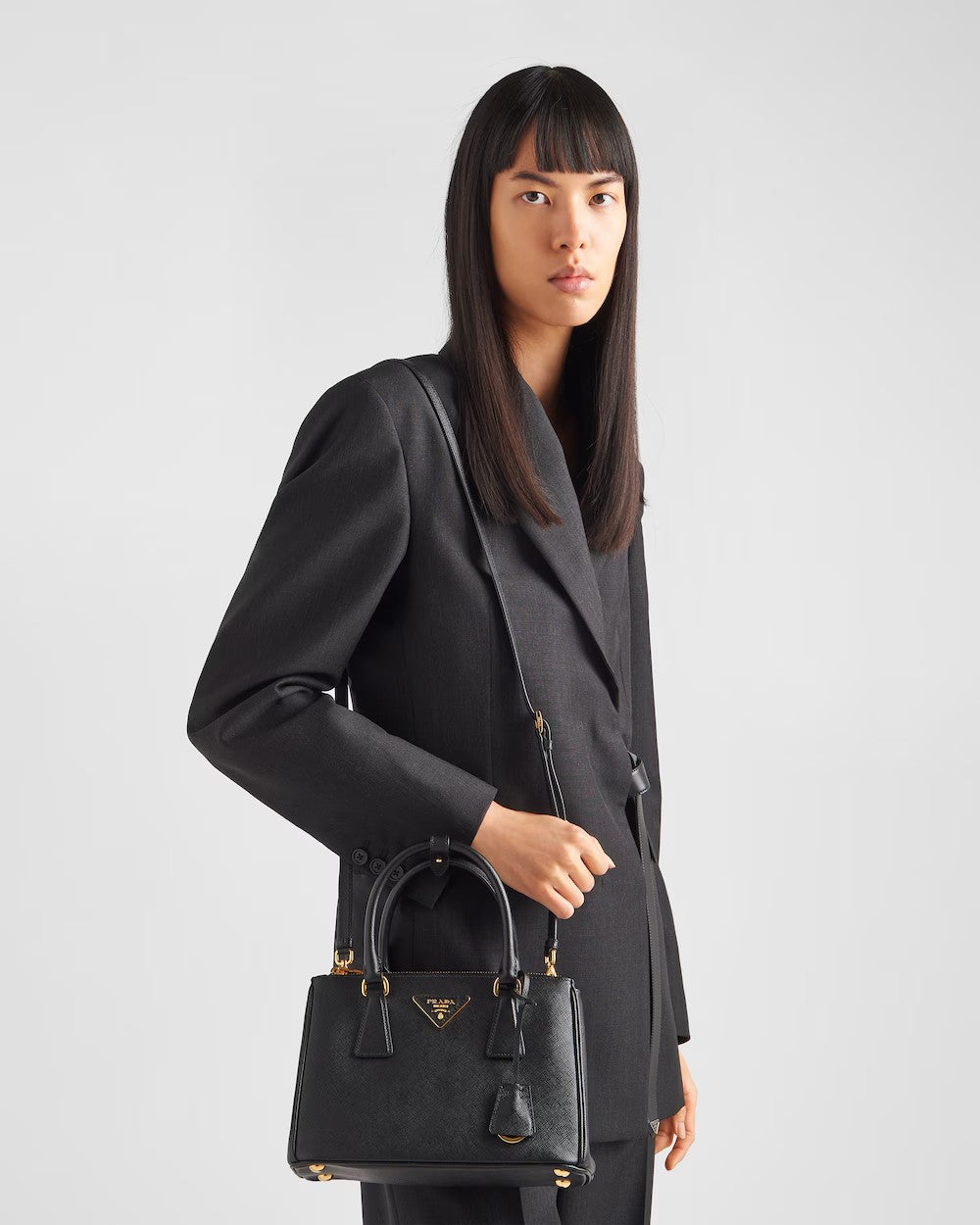 PRADA      プラダ ガレリア サフィアーノレザー スモールバッグ    PMRef:1BA896_NZV_F0002_V_EOO-最安値に挑戦中!!!