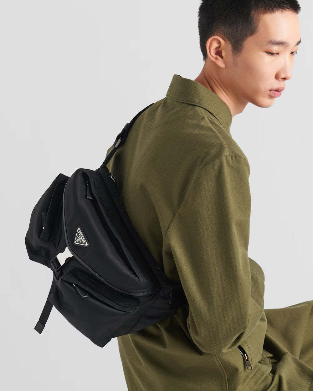 PRADA      Re-Nylon xレザー ショルダーバッグ    PMRef:2VH175_2DW3_F0002_V_OOO