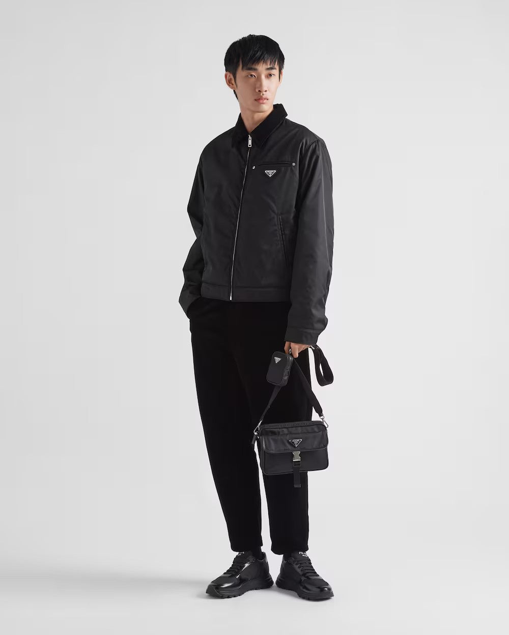 PRADA      Re-Nylon xサフィアーノレザー ショルダーバッグ    PMRef:2VH133_2DMH_F0002_V_XMP-最安値に挑戦中!!!