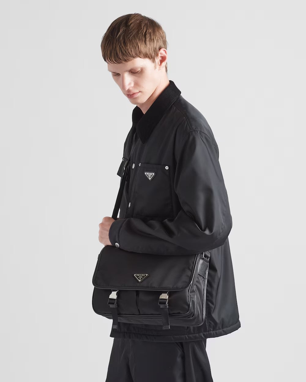 PRADA      Re-Nylon xサフィアーノレザー ショルダーバッグ    PMRef:2VD768_2DMH_F0002_V_XLO-最安値に挑戦中!!!