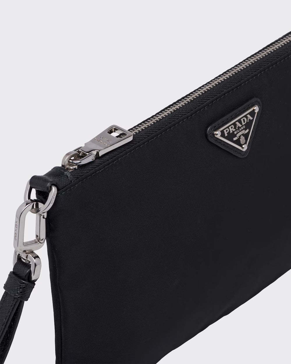 PRADA      Re-Nylon xサフィアーノレザー ポーチ    PMRef:2NH004_2DMH_F0002