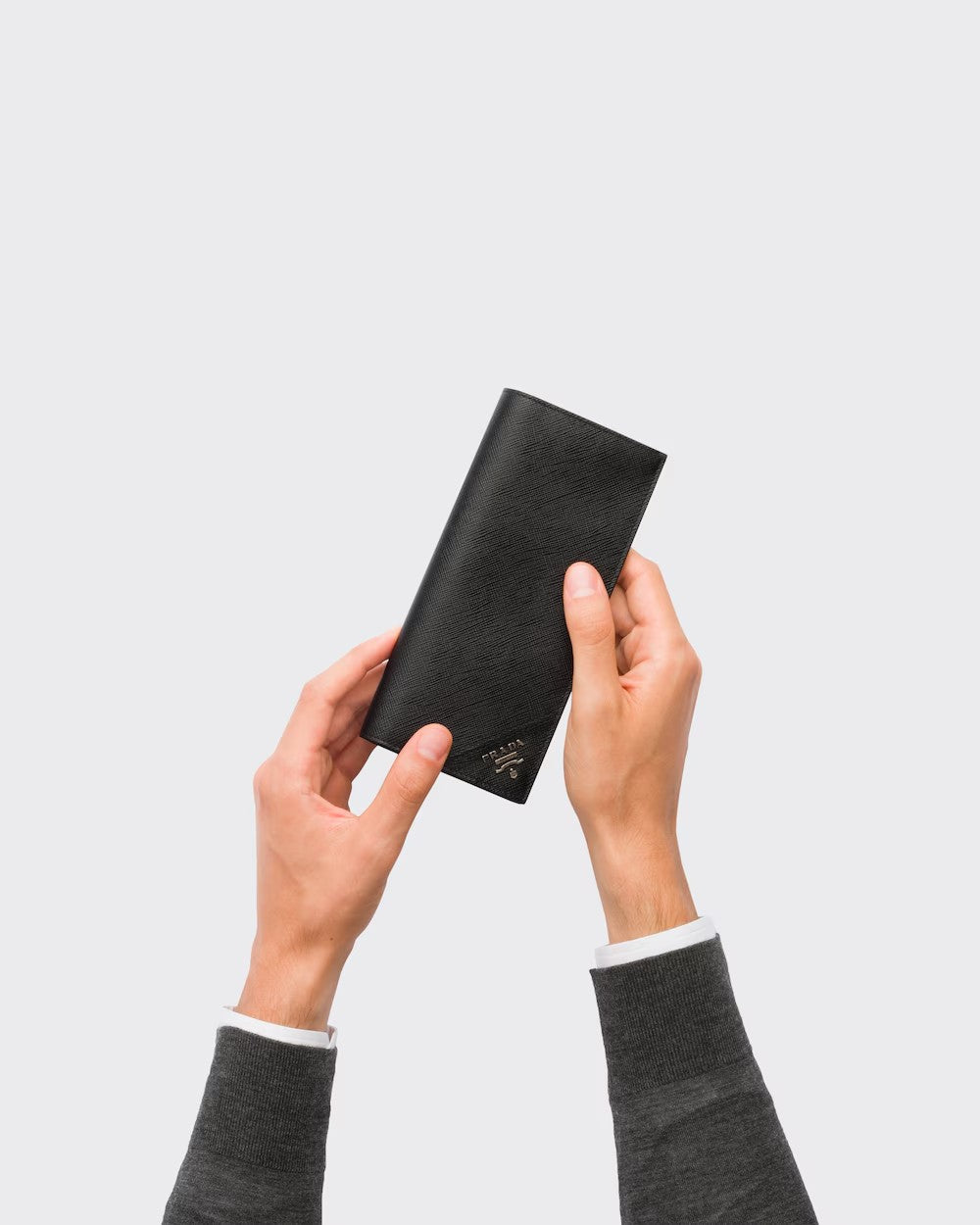 PRADA      サフィアーノレザー財布    PMRef:2MV836_QME_F0002