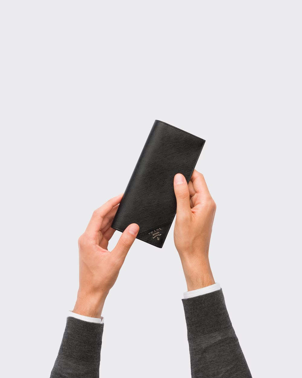 PRADA      サフィアーノレザー財布    PMRef:2MV836_QME_F0002