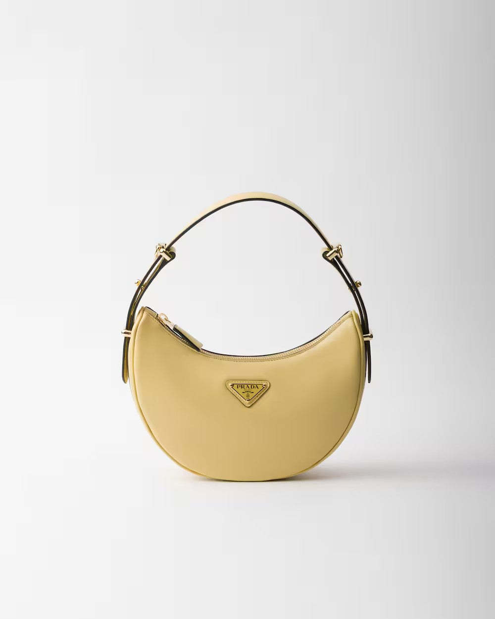 PRADA    プラダ アーケ レザー ショルダーバッグ    PMRef:1BC194_ASK_F03Y6_V_OOO-最安値に挑戦中!!!