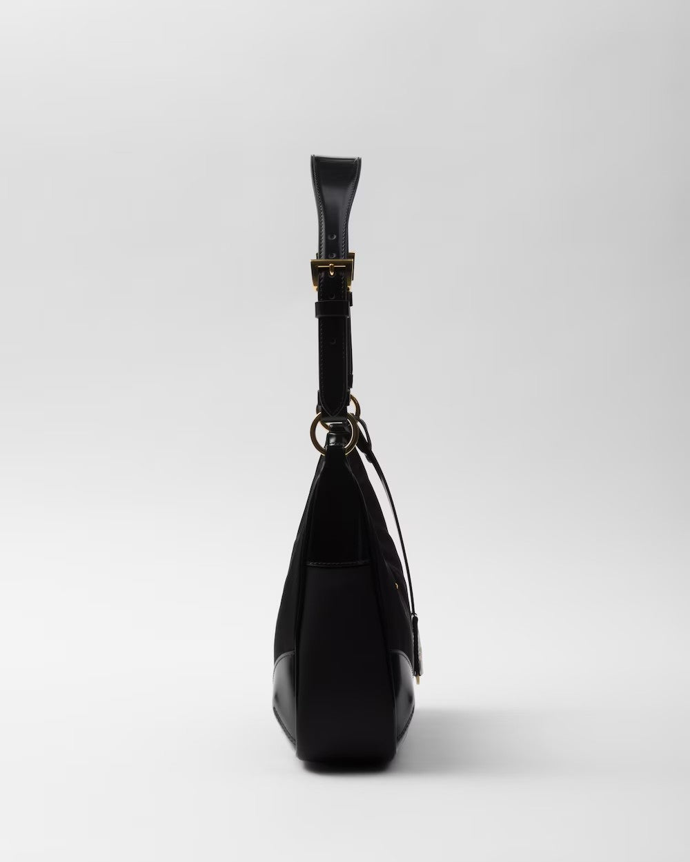 PRADA      プラダ Re-Edition 2002 Re-Nylon xブラッシュドレザー ショルダーバッグ    PMRef:1BC214_R789_F0002_V_OOO-最安値に挑戦中!!!