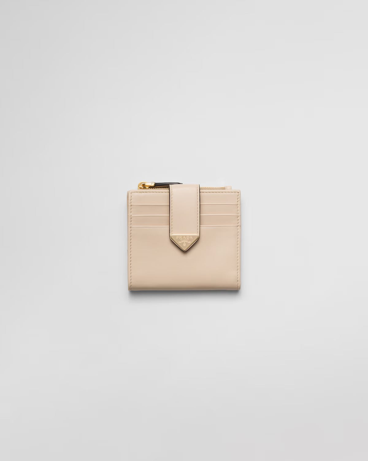 PRADA      小さな革財布    PMRef:1ML047_2CNP_F0485-最安値に挑戦中!!!