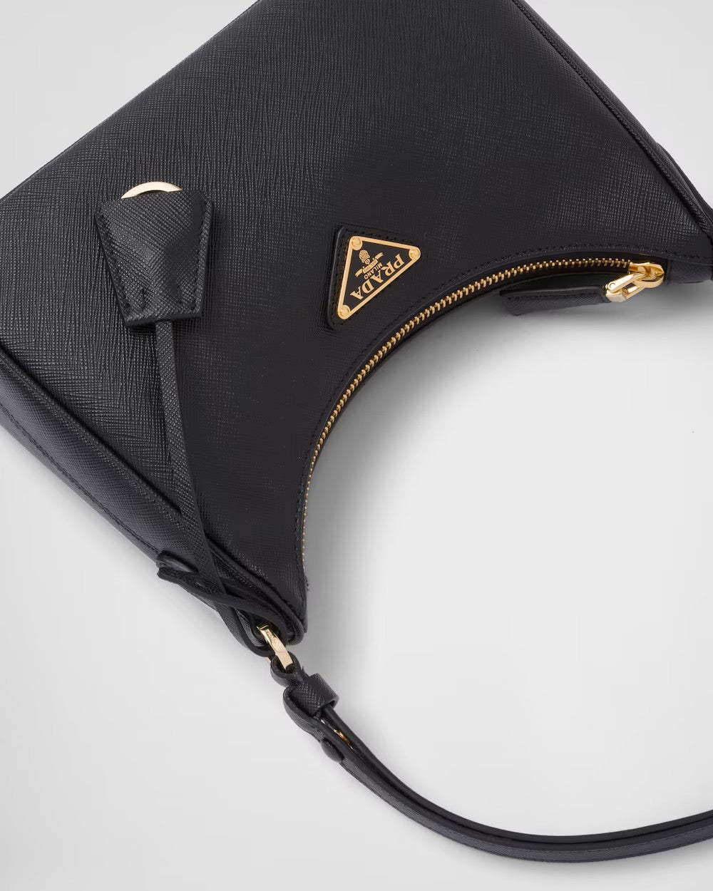 PRADA      サフィアーノレザー ミニバッグ    PMRef:1BC204_NZV_F0632_V_JOM-最安値に挑戦中!!!