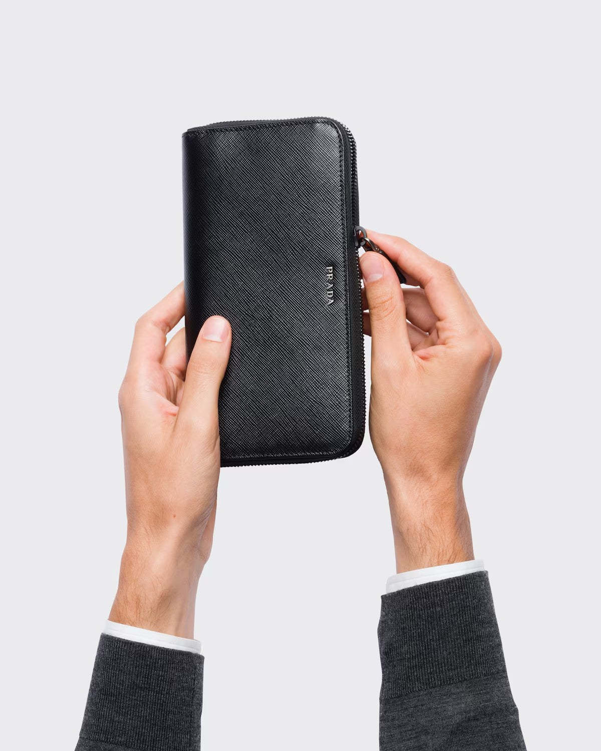 PRADA      長財布    PMRef:2ML317_C5S_F0G52-最安値に挑戦中!!!