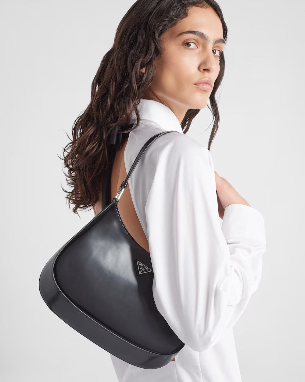 PRADA      プラダ クレオ ブラッシュドレザー ショルダーバッグ    PMRef:1BC499_ZO6_F0002_V_OOO-最安値に挑戦中!!!