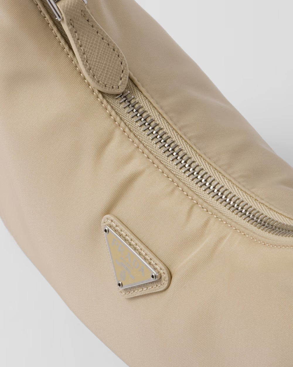 PRADA      プラダ Re-Edition 2005 Re-Nylon ミニバッグ    PMRef:1NE204_R064_F0F24-最安値に挑戦中!!!