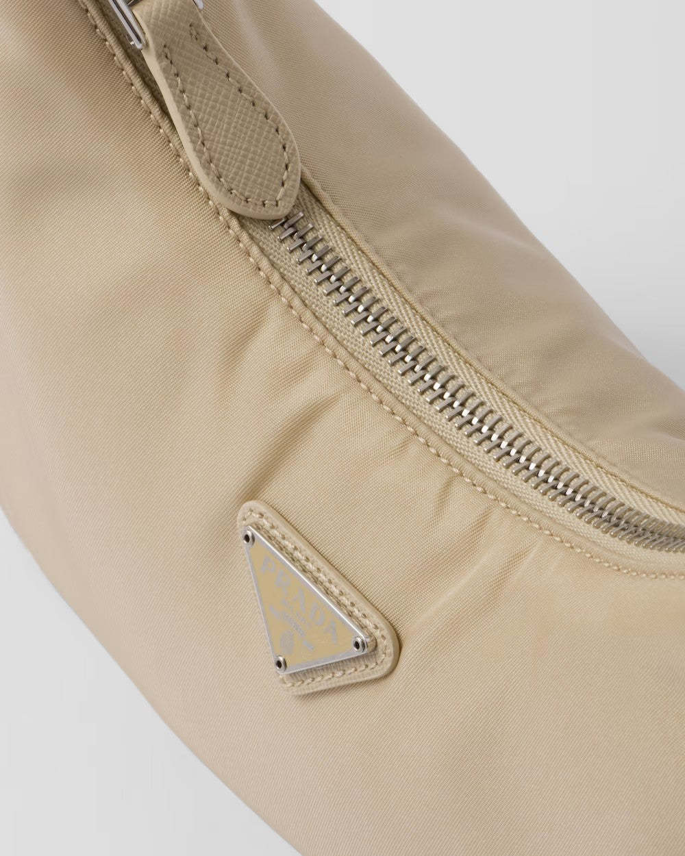 PRADA      プラダ Re-Edition 2005 Re-Nylon ミニバッグ    PMRef:1NE204_R064_F0F24-最安値に挑戦中!!!