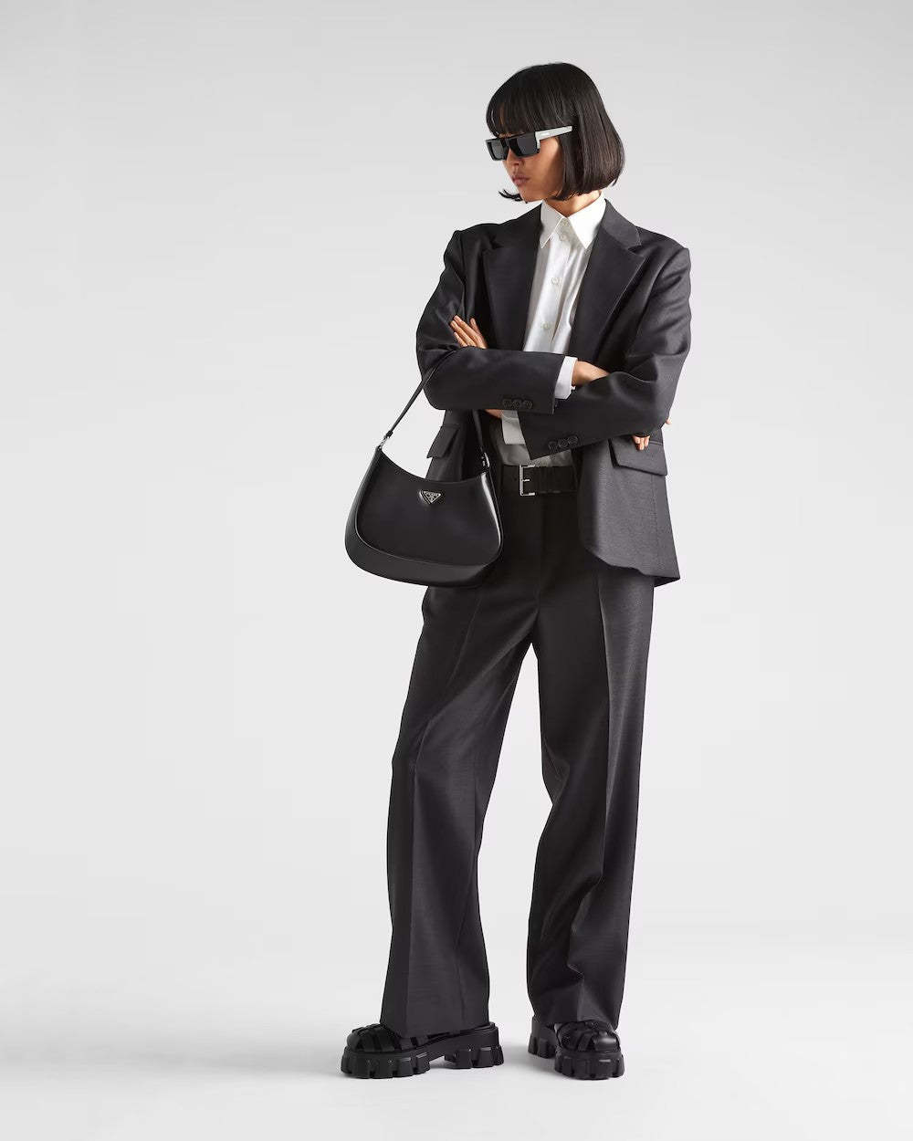 PRADA      プラダ クレオ ブラッシュドレザー ショルダーバッグ    PMRef:1BC499_ZO6_F0002_V_OOO-最安値に挑戦中!!!