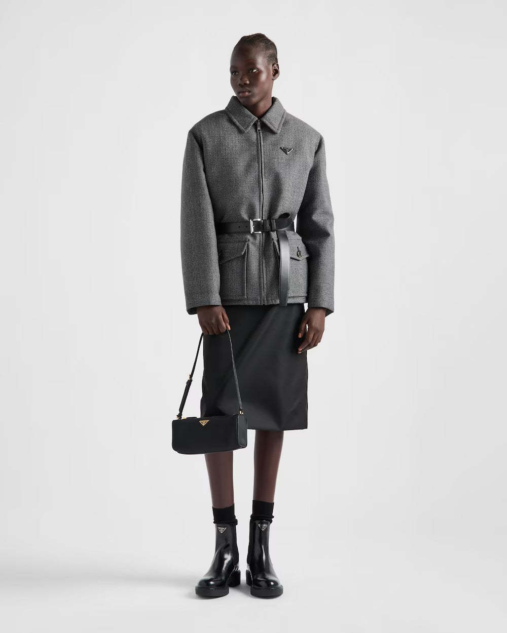 PRADA     Re-Nylon ポーチ    PMRef:1NE058_2C05_F0002-最安値に挑戦中!!!