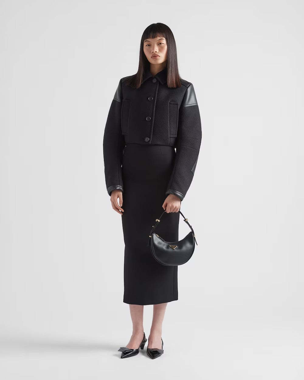 PRADA    プラダ アーケ レザー ショルダーバッグ    PMRef:1BC194_ASK_F0002_V_OOO-最安値に挑戦中!!!