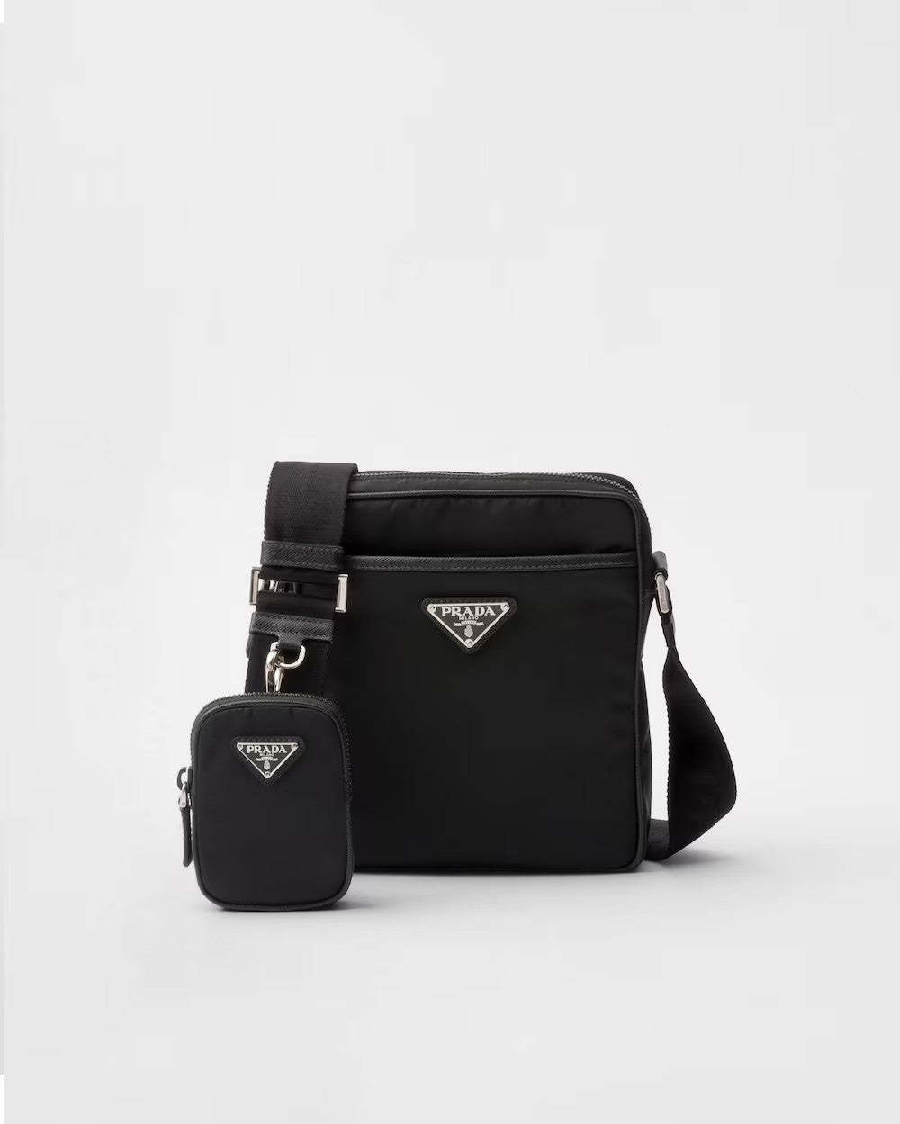 PRADA      リナイロンとサフィアーノのショルダーバッグ    PMRef:2VH112_2DMH_F0002_V_XOP-最安値に挑戦中!!!