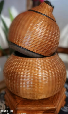 Anshun Shengjian Bamboo Weaving Gourd-shaped Tea Leaf Jar, Material: Bamboo Filaments and Ceramics