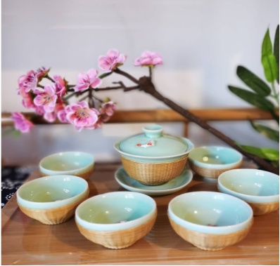 Anshun Shengjian Bamboo Weaving Tea Set: 1 Lidded Bowl and 6 Cups, Material: Longquan Celadon Porcelain and Bamboo Filaments