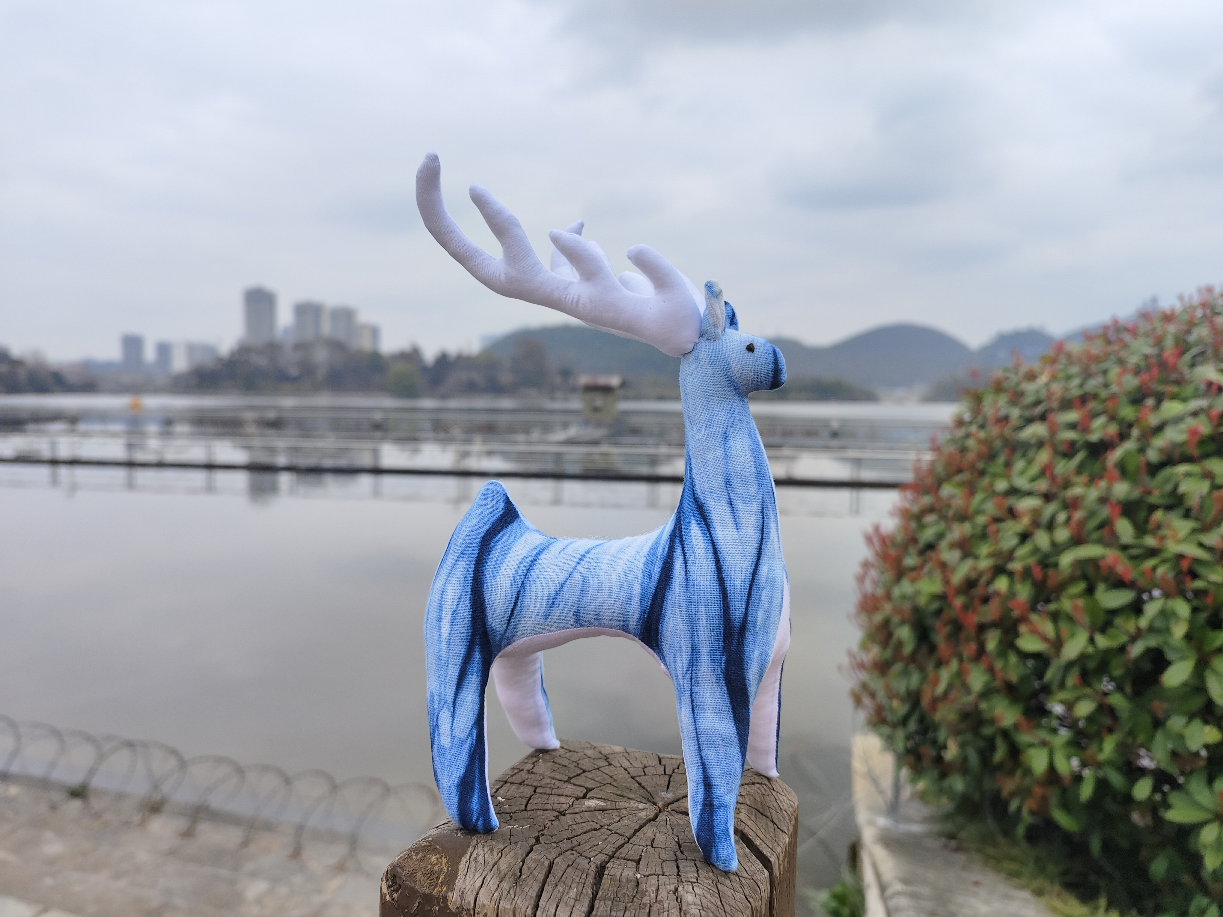 Yangtingting Guizhou Guizhou Batik and Tie-dye Deer