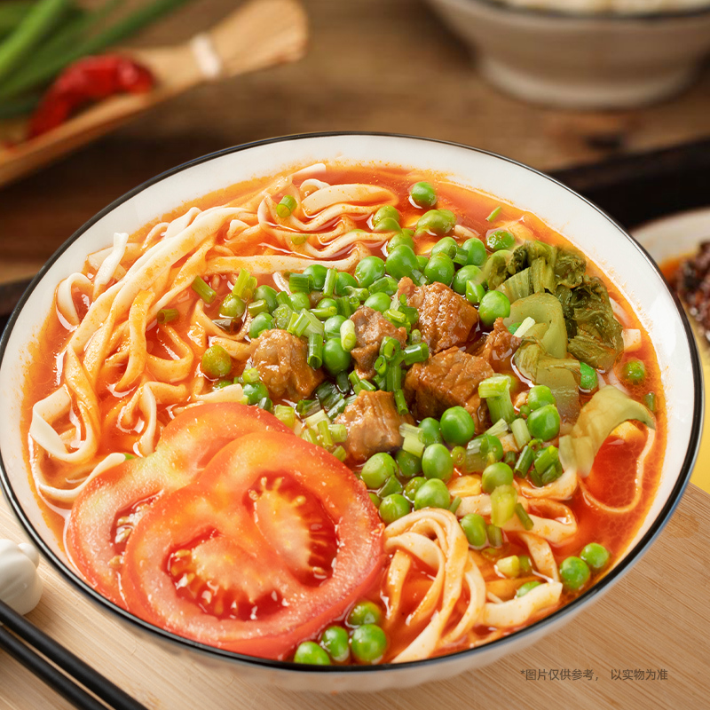 Nanshanpo Braised Beef Multi-grain Noodles 136g*12Cups