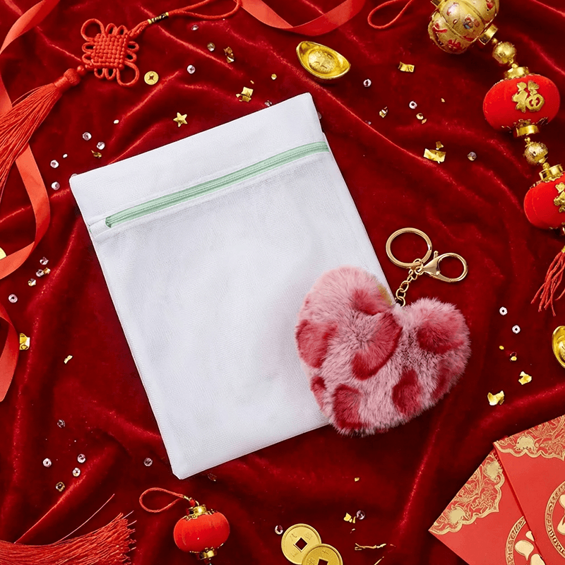 VEIMIA Gifts Pack (2 Items)- Wash Laundry Bag & Plush Charm