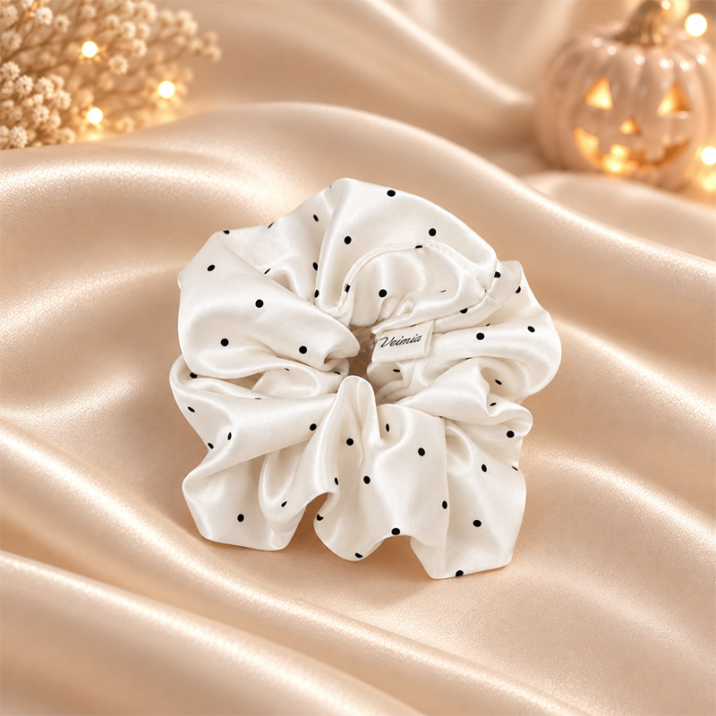 VEIMIA Halloween Gifts (1 Items)- Polka Dot Scrunchie