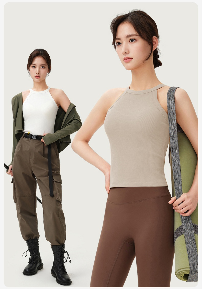 Breathable Ribbed Tank Top With Built-in 3D Cup Bra One Piece 2 In 1 Fashionable Versatile Halter Neck Top Models Showcase VEIMIA