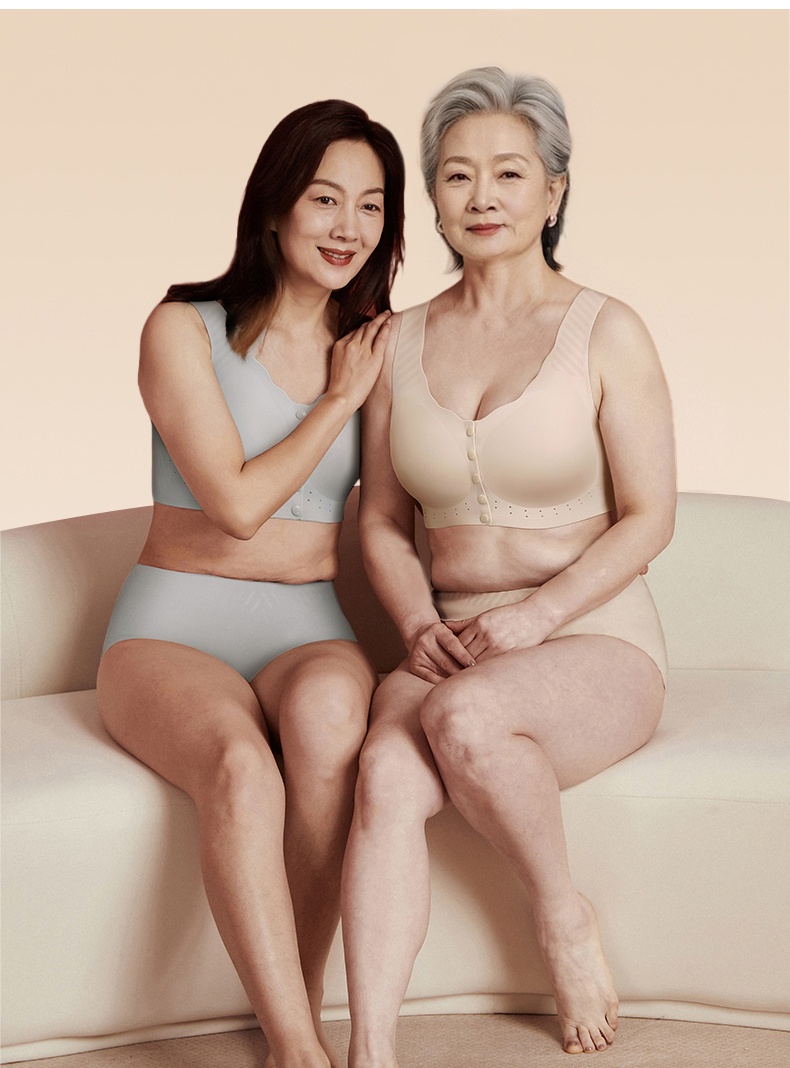Two Models Wearing Front Closure Bras of VEIMIA