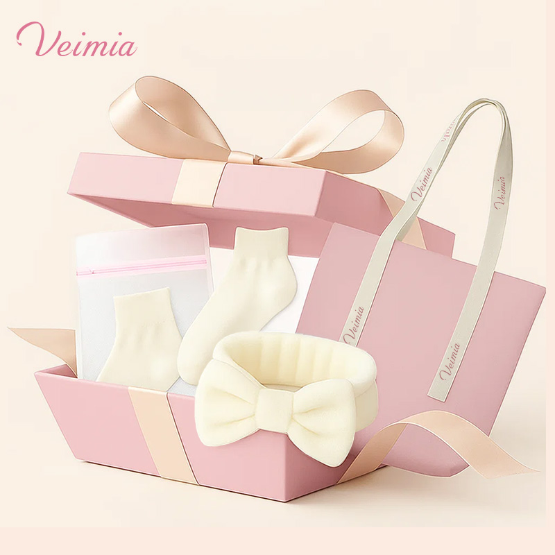 VEIMIA Gifts Pack (4 Items)- Wash Laundry Bag & Cotton Socks & Skincare Headbands & Wristband Set & Canvas Tote Bag