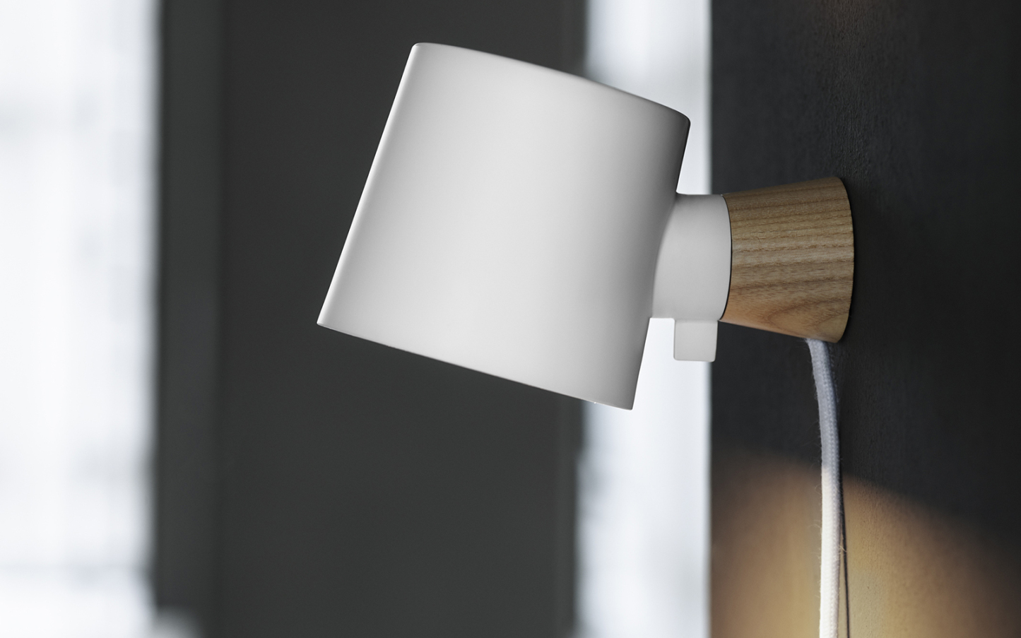 Normann Copenhagen RISE 壁燈