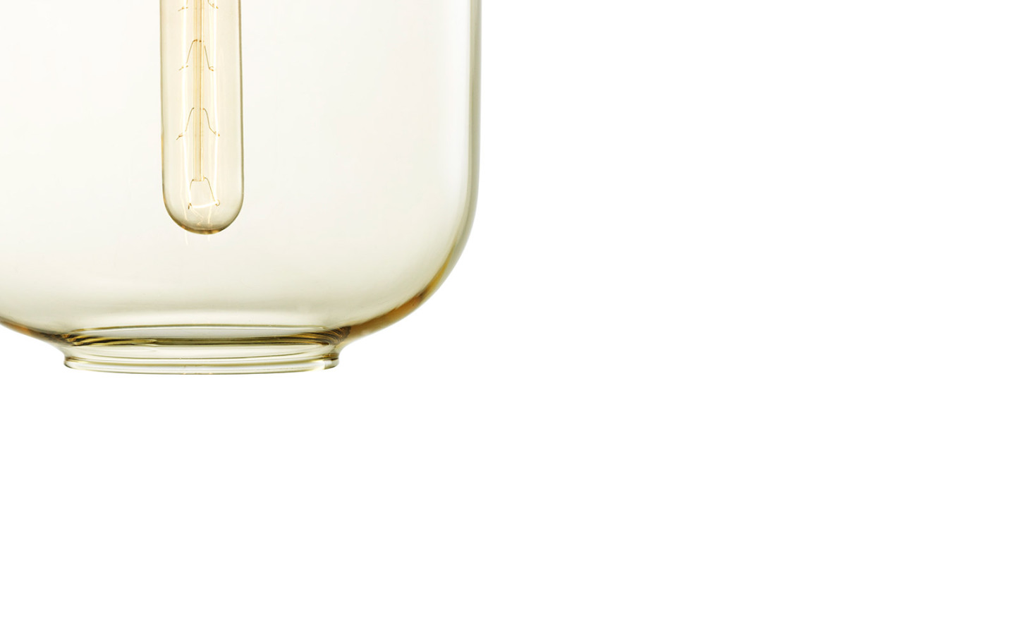Normann Copenhagen AMP Large 玻璃吊燈 (smoke/brass)