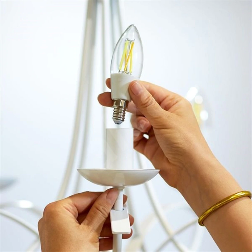 WiZ冷暖白光 智能可調光 LED 燈絲燈泡 40W C35 E14 Wi-Fi