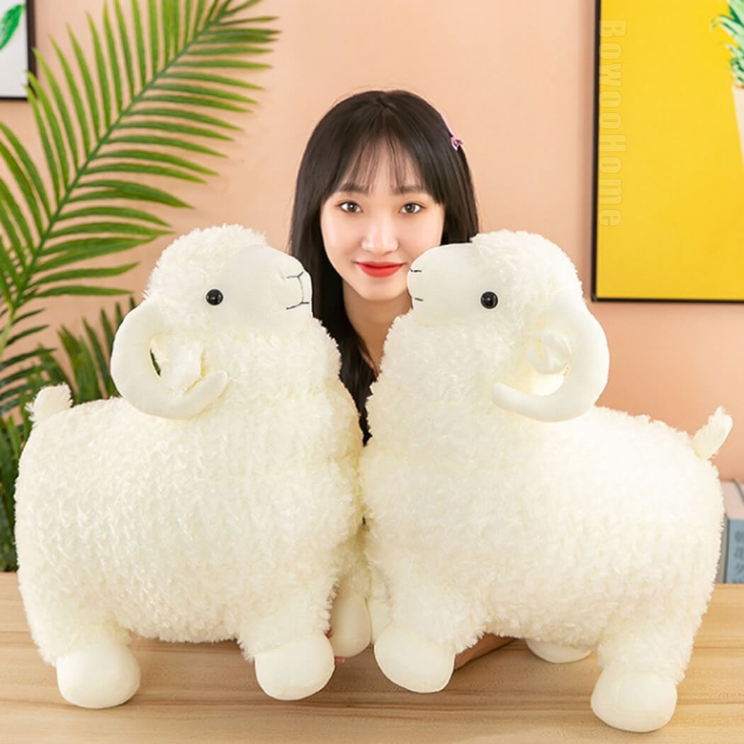 BowooHome ぬいぐるみ 羊 ひつじ 可愛い ふわふわ もちもち 本物そっくり 友達 彼氏 彼女 家族 誕生日 記念日 プレゼント お祝い 贈り物
