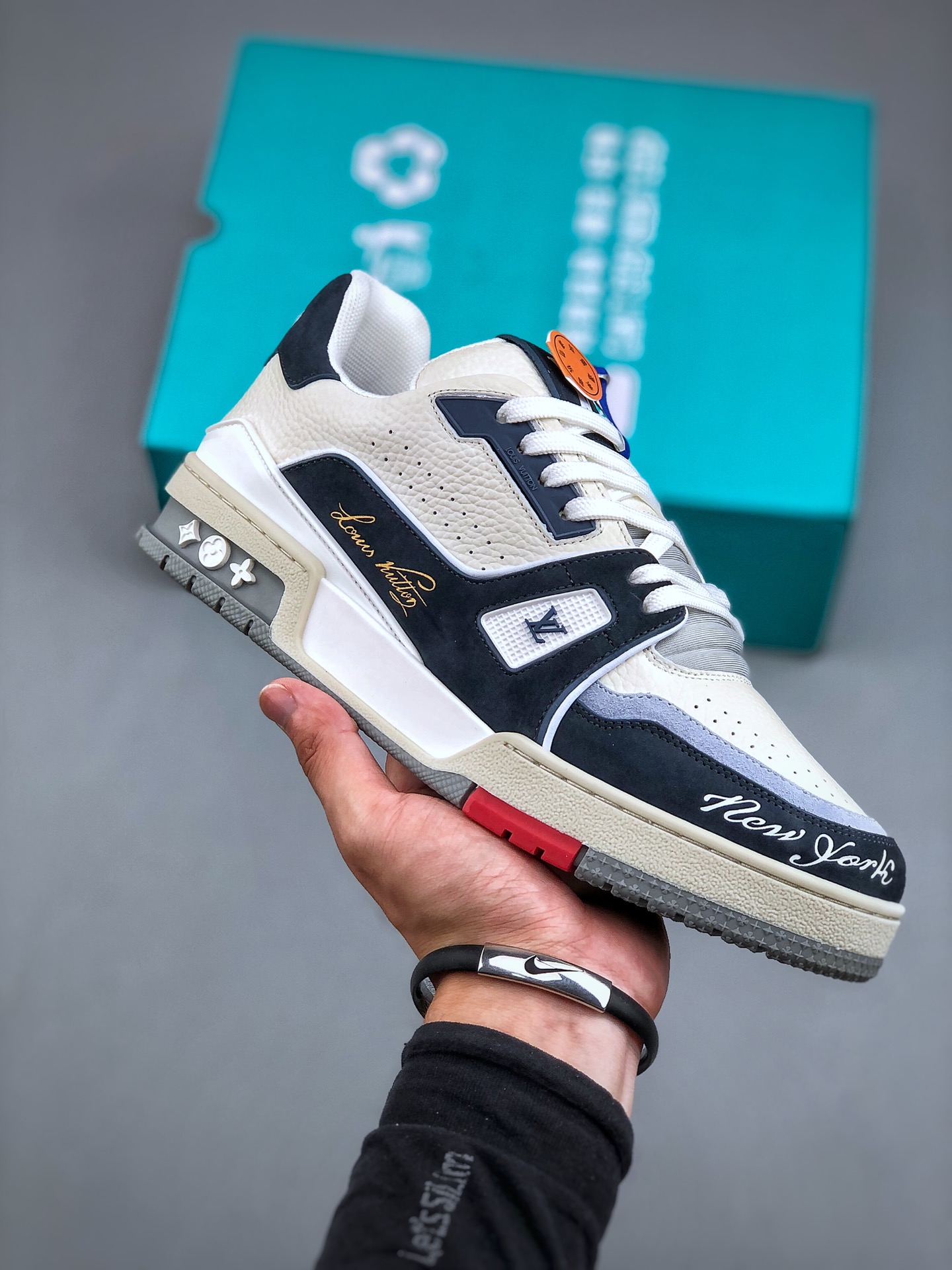 LV トレイナー･ライン スニーカー