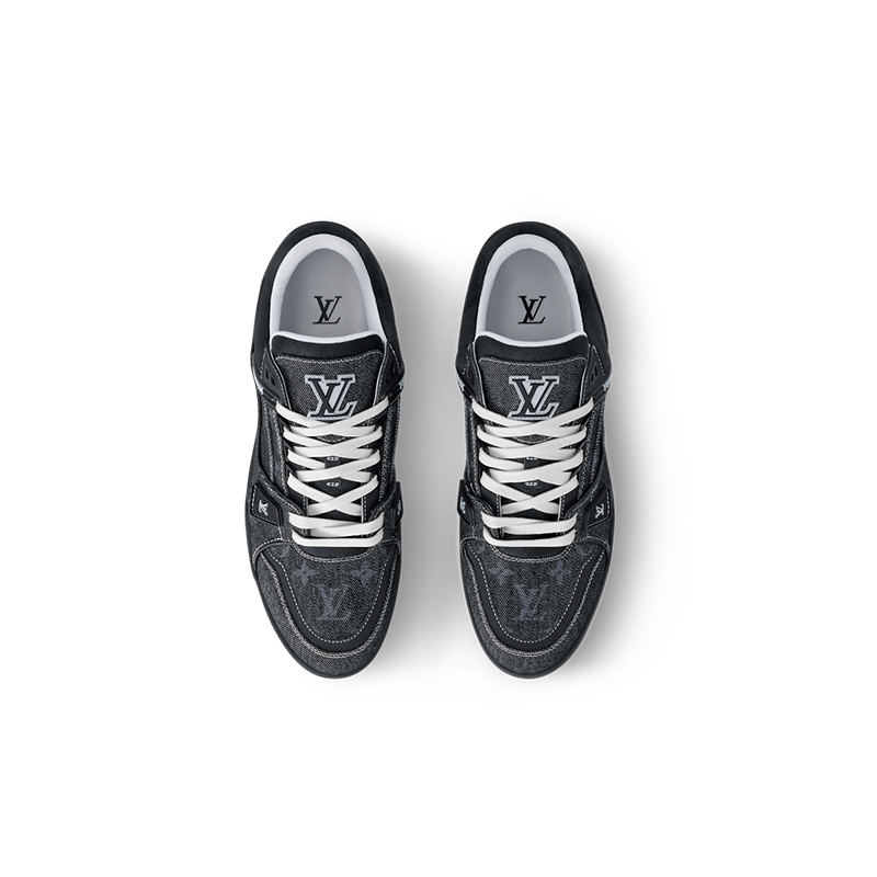 LV トレーナー スニーカー