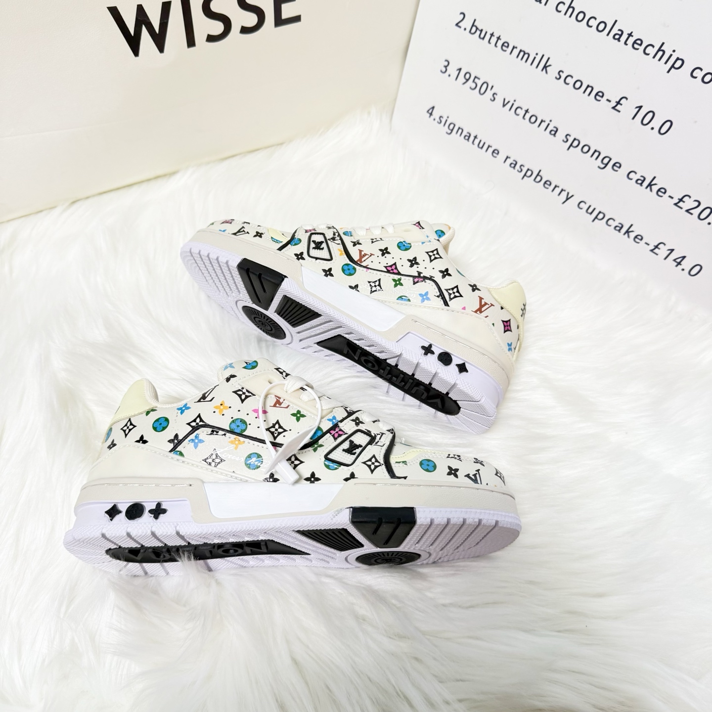 LV × TM LV トレイナー スニーカー