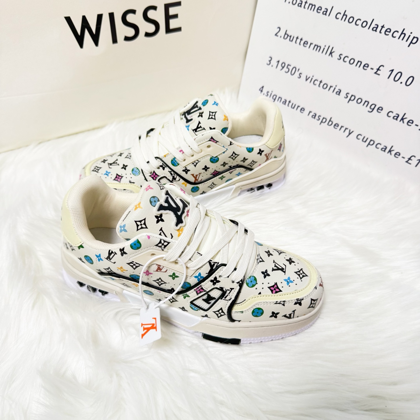 LV × TM LV トレイナー スニーカー