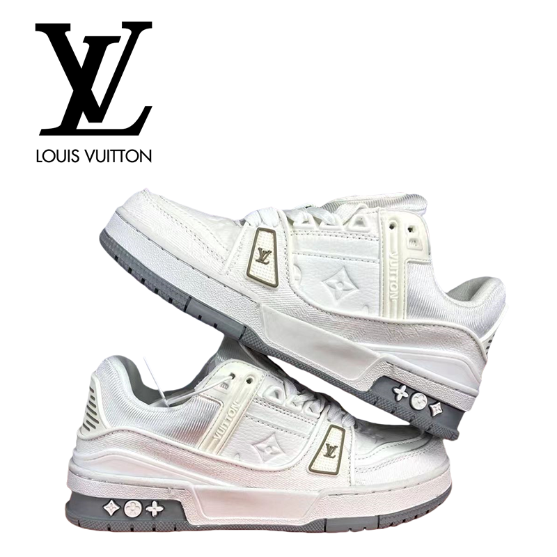 大人気　LOUIS VUITTON ローカット スニーカー
