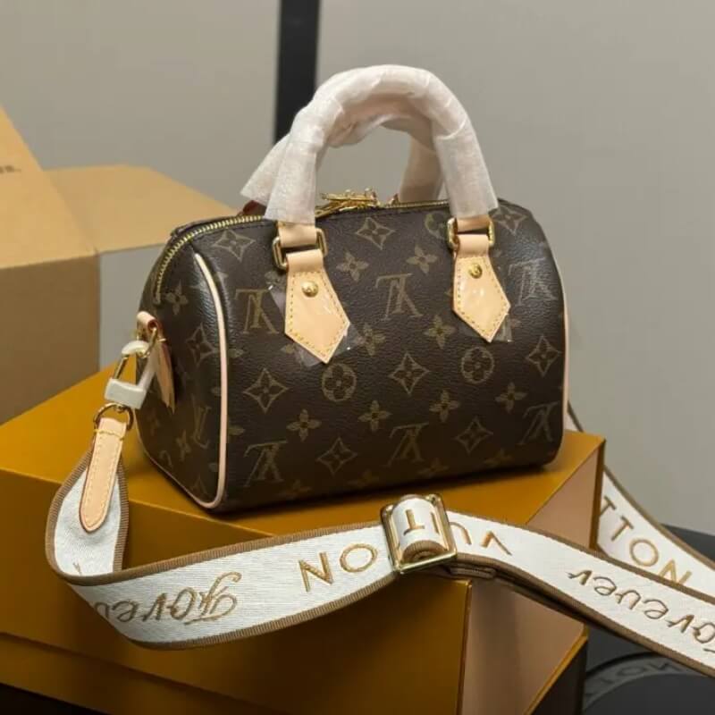 ヴィトンモノグラムバッグ  LV スピーディ･バンドリエール 20 M46222