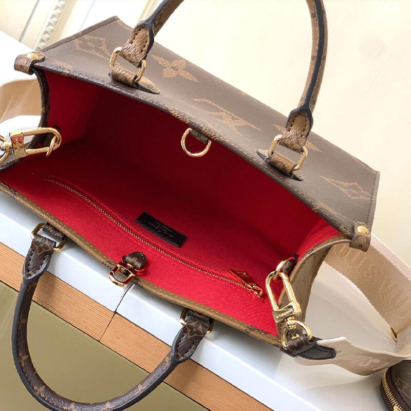 Louis Vuitton　(ルイヴィトン)　オンザゴー PM M46373