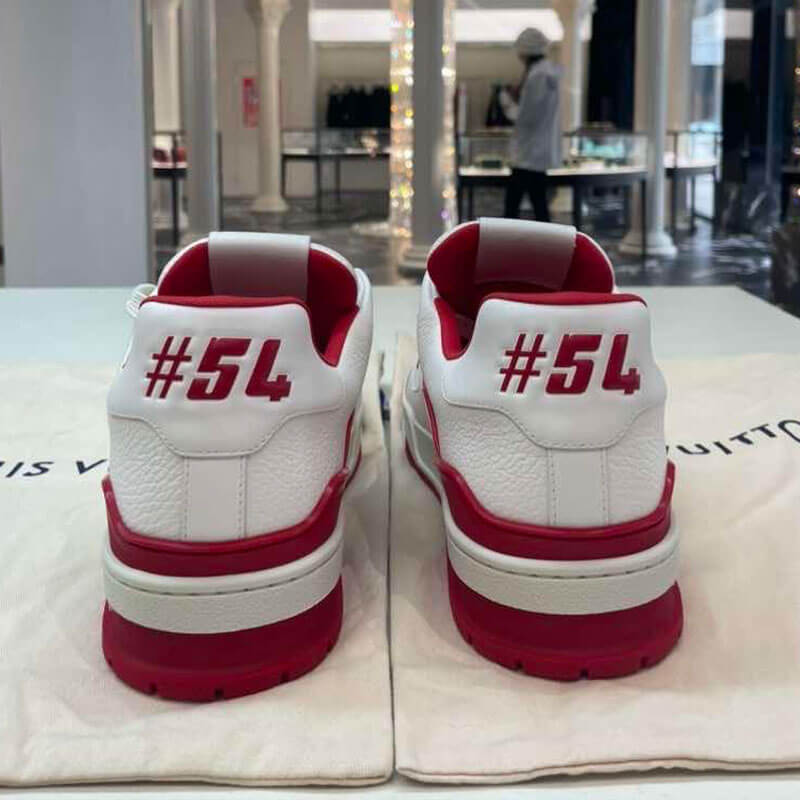 LV トレーナー スニーカー