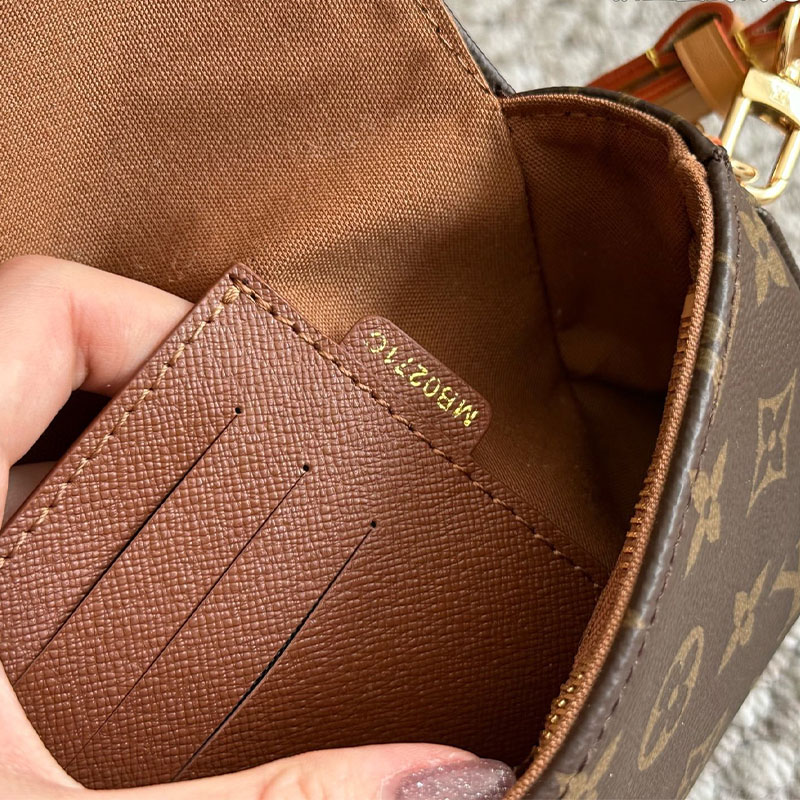 ルイヴィトンウォレット オン チェーン･アイビーミニ ショルダー バッグM81911