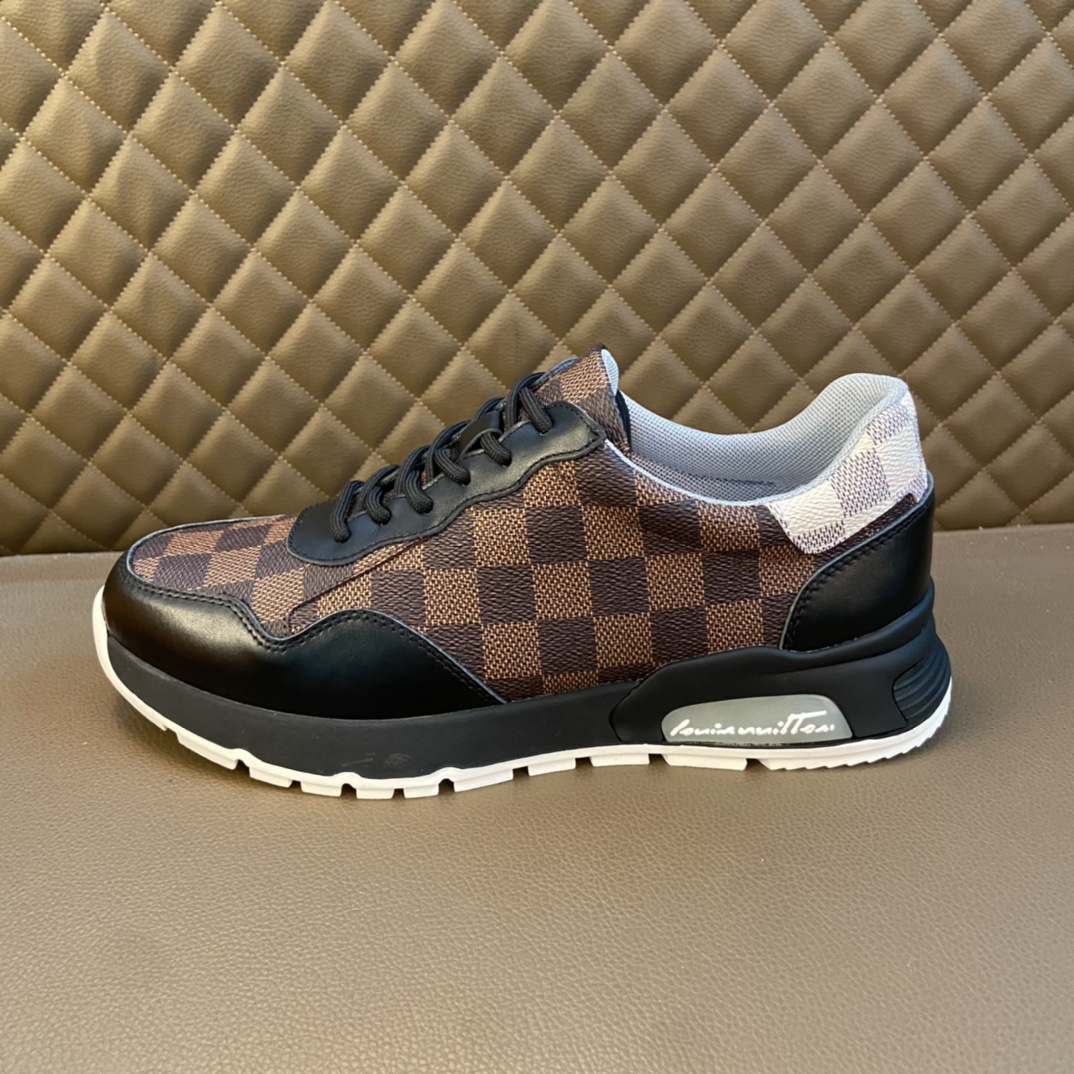 LV トレイナー･ライン スニーカー