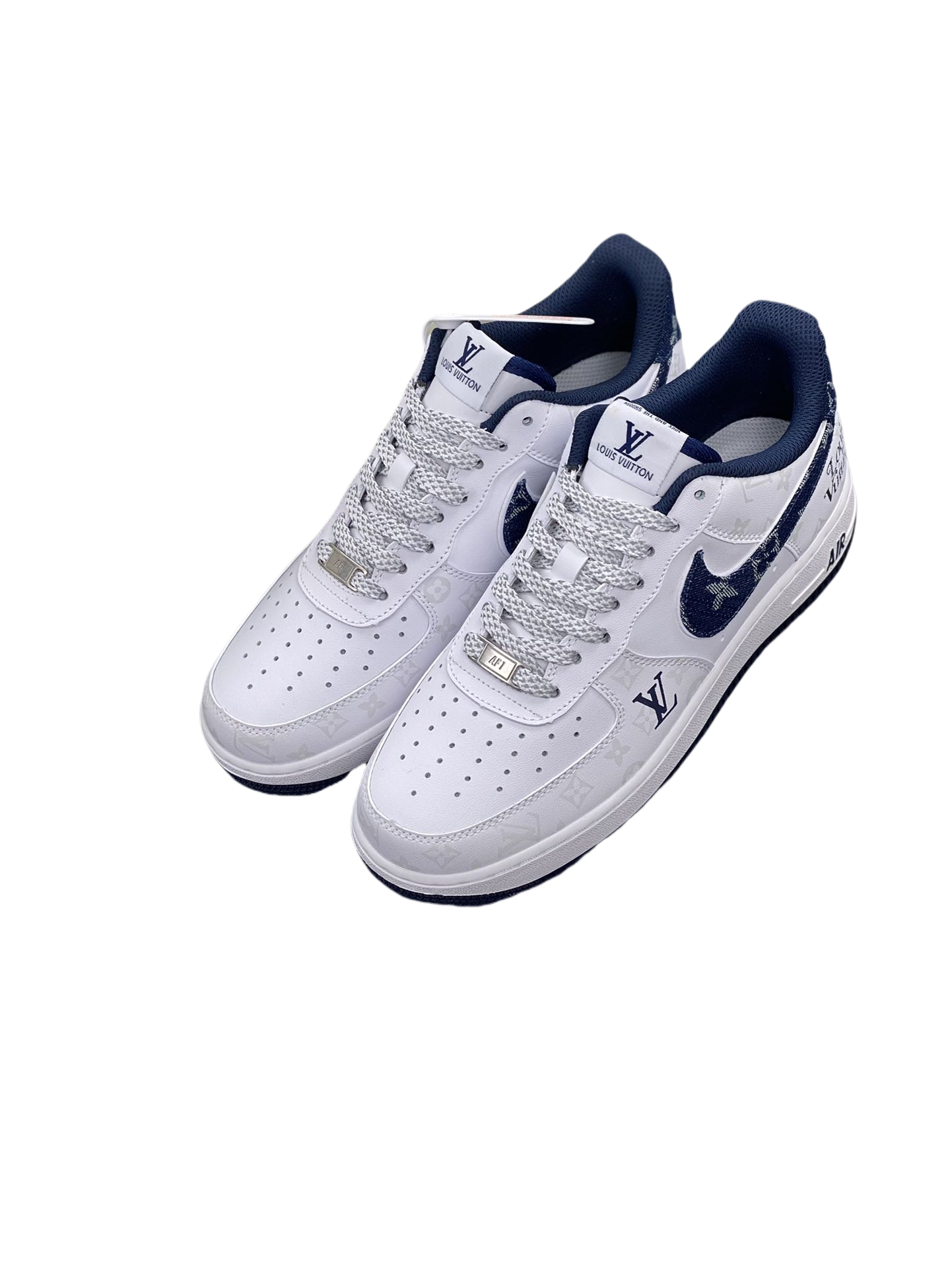 ルイ・ヴィトン ロー ×ナイキ  SB 連名スニーカー