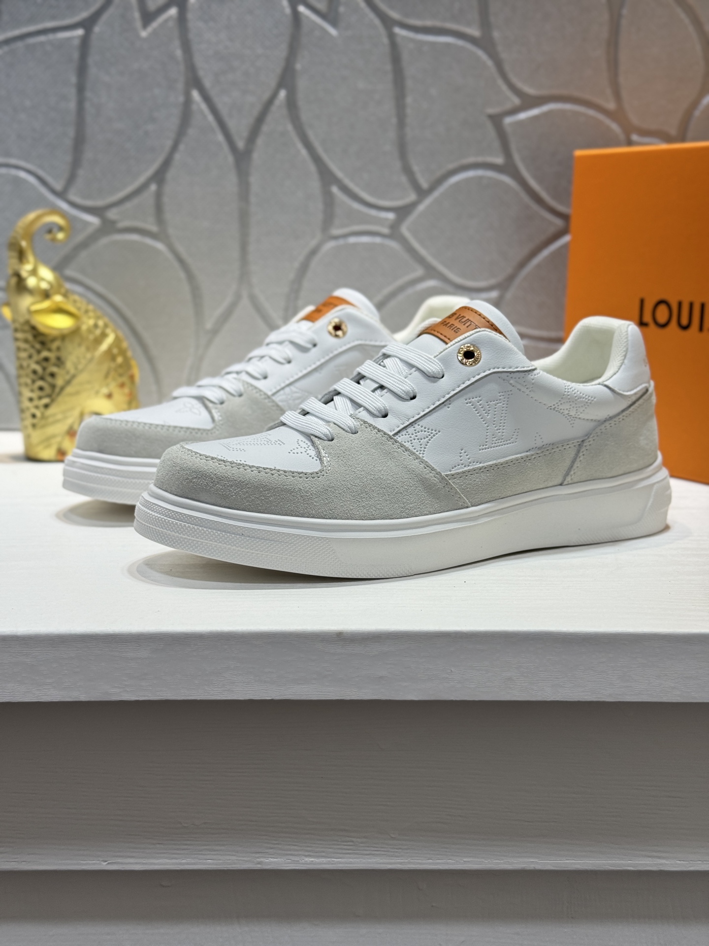 LV トレイナー･ライン スニーカー