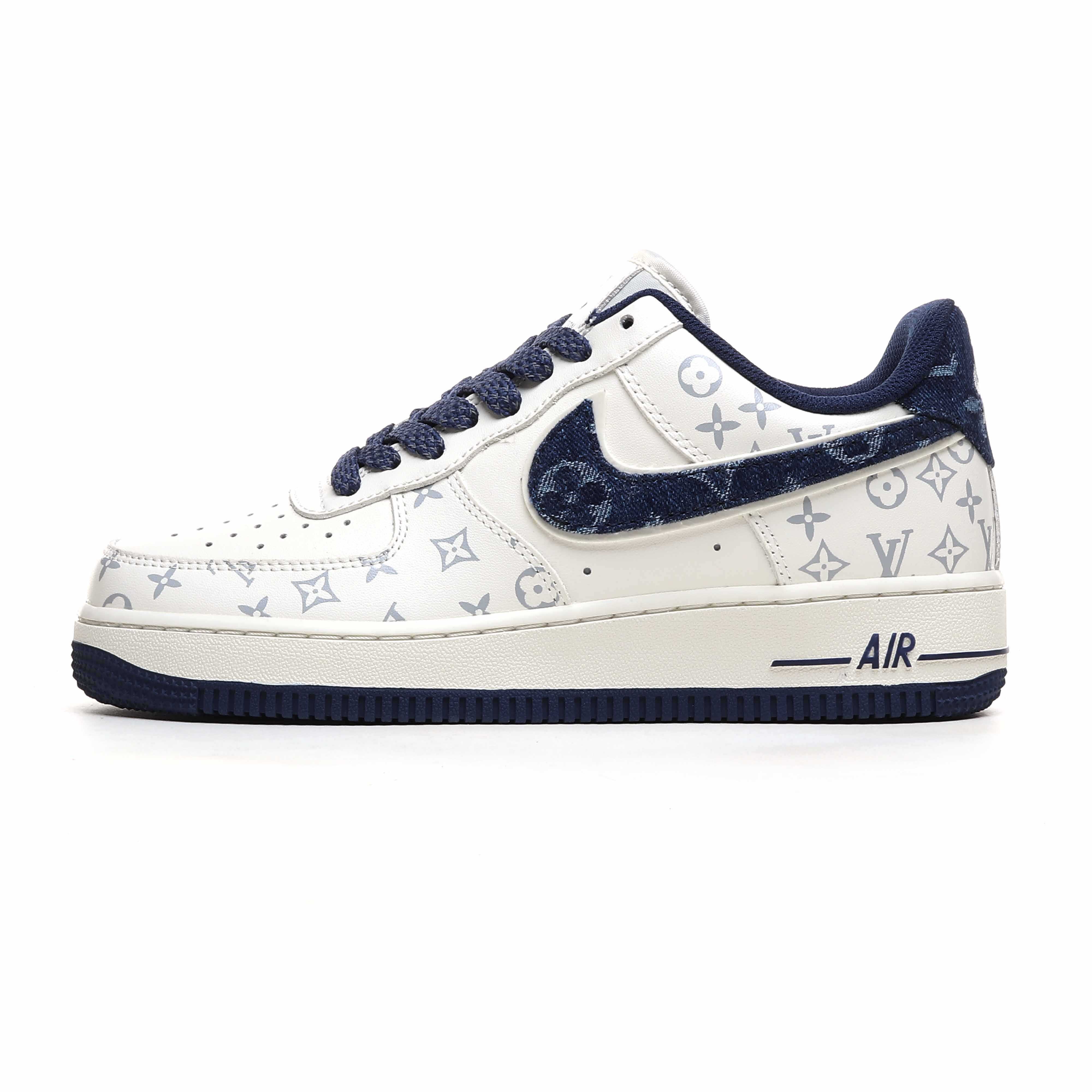 ルイ・ヴィトン ロー ×ナイキ AIR FORCE 1 ‍ 連名スニーカー