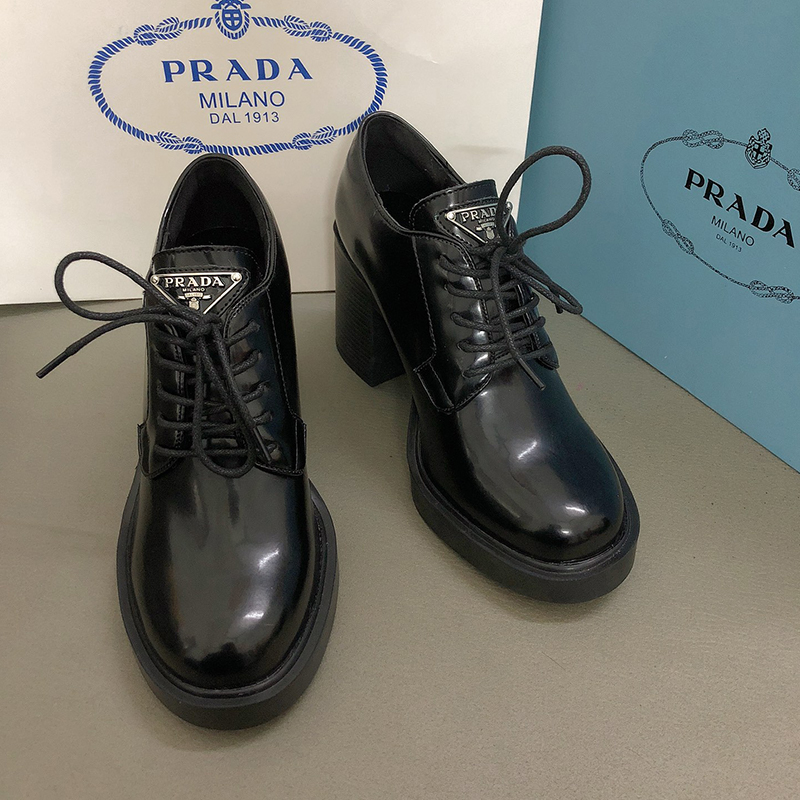 プラダ チョコレートブラッシュドレザーハイヒールローファー 36 プラダ PRADA チョコレート ブラッシュドレザーヒール ブラック